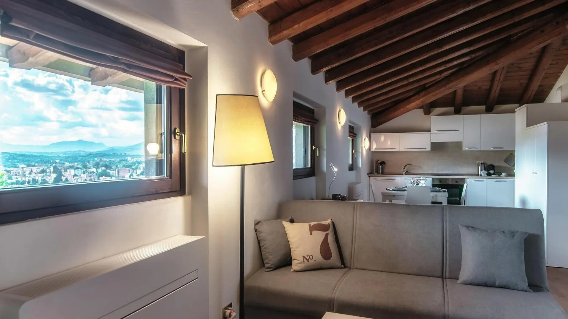 Apartamento Valles & Mars Como